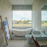 dijual 2 Unit Villa dengan View Sawah terletak di tempat yg tenang di Ubud (8)