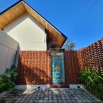 for rent 4 Bedrooms Villa with Mezzanine in the Heart of Canggu (5)