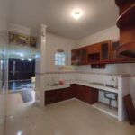 dijual Rumah Mewah Lantai 2 di Gatsu Tengah (7)